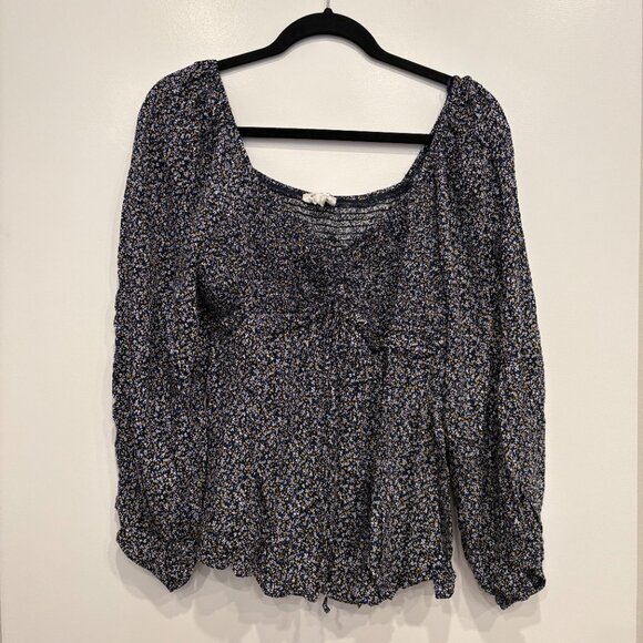 Maternity Bundle - Size Large - Dress & Two Blouses - Like New! - Picture 10 of 11